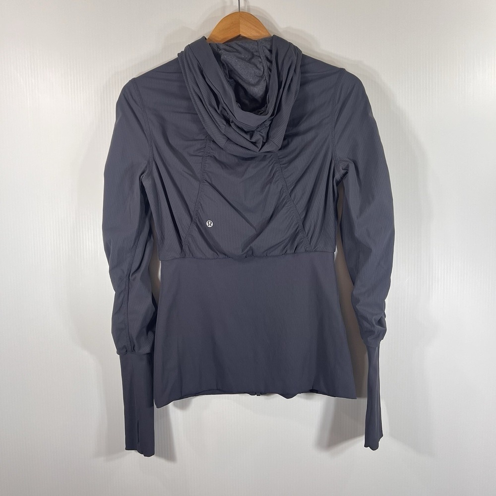 Lululemon Dance Studio Jacket Size 8 Gray Reversable Hoodie Full Zip *READ* - Picture 6 of 13